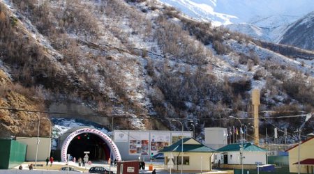 Грузия открыла коридор в Армению