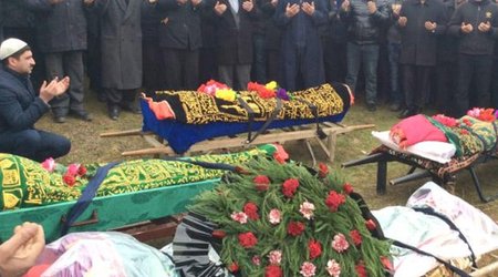Erməninin öldürdüyü beş azərbaycanlı gənc dəfn olundu
