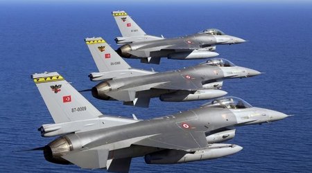 Türk qırıcıları 3 şəhəri vurdu: Mərkəz məhv edildi