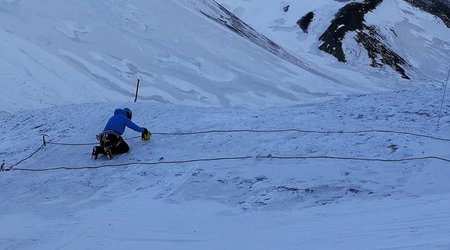 İtən alpinistlər “RECCO” cihazı ilə axtarılır - FOTOLAR