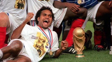 Futbol üzrə dünya çempionu Bakıya gəlir