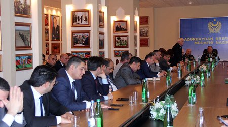 Замминистра обороны встретился с представителями медиа
