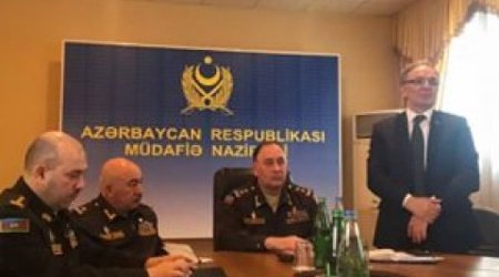 Eynulla Fətullayevdən generala sual: “Hansı nazirin oğlu orduda xidmət edir?...”