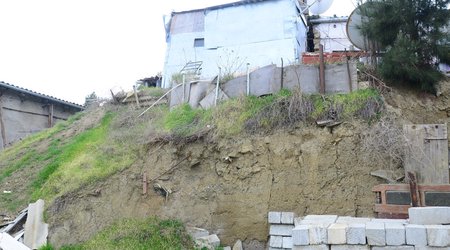 Sürüşmə zonasında 4 milyona torpaq sahəsi satılır