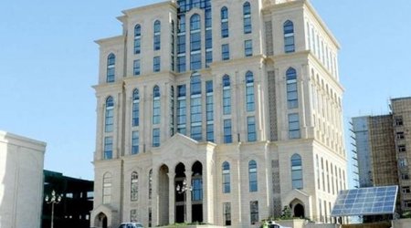 Prezidentliyə daha bir namizədin adı açıqlandı 