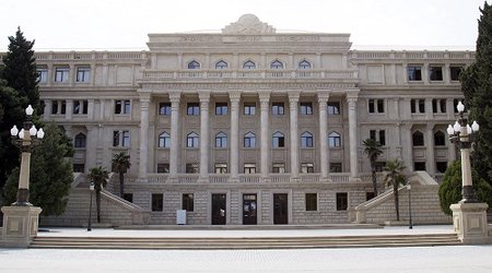 Bu universitetdə təqaüdlər niyə verilmir? – Açıqlama