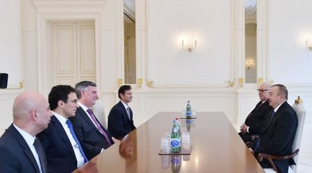 President Ilham Aliyev receives Boeing delegation