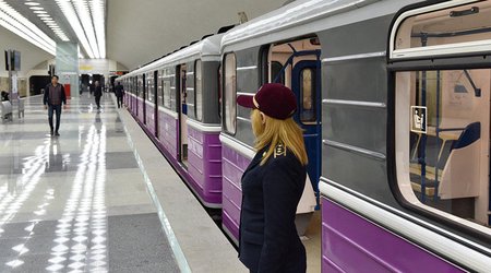 Metroda bunu edənlər 50 manat cərimələnir