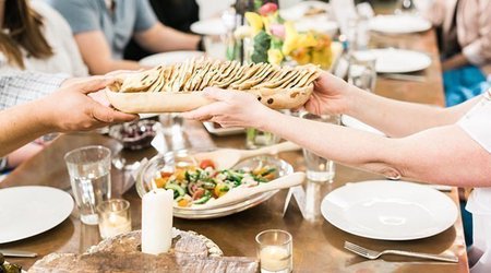 Bakı restoranları “ərəbləşir” - VİDEO