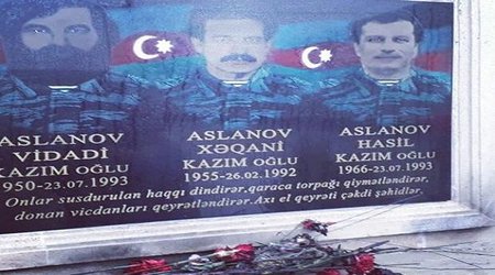 Bakıda şəhid lövhəsi təhqir olunub – FOTO