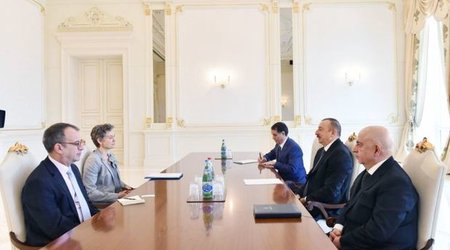 Ильхам Алиев принял Корина Йонкера