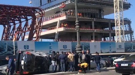 Prospektdə maşın aşdı - VİDEO