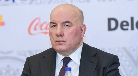 Эльман Рустамов: Нет оснований для девальвации