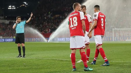 Hakim fasilədə penalti verdi
