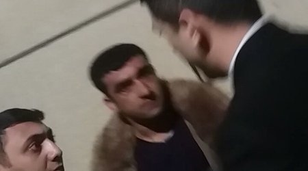 Bakıdakı supermarketdə çörək oğurlayanı döydülər – VİDEO