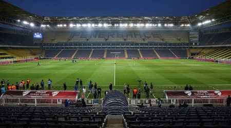 "Beşiktaş" "Fənərbaxça" ilə oyuna çıxmadı