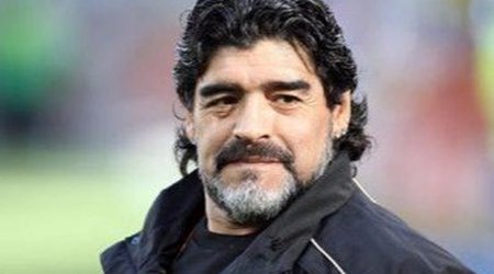 Maradona bu klubla danışıqlar aparır