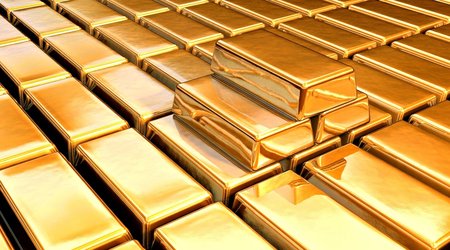 Gold price falls