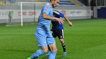 "Səbail" klubu daha iki futbolçu ilə yollarını ayırıb