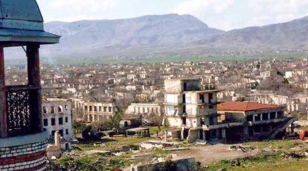 Предотвращен незаконный визит туристов в Карабах