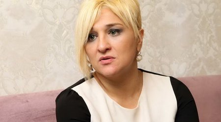 "Maşın"dan kənarlaşdırılan Mətanət yolun ortasında rəqs etdi - VIDEO