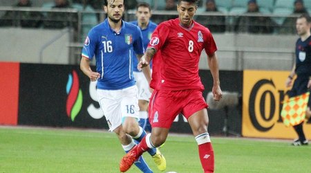 Millimizin futbolçusu həbs oluna bilər - Seks qalmaqalı