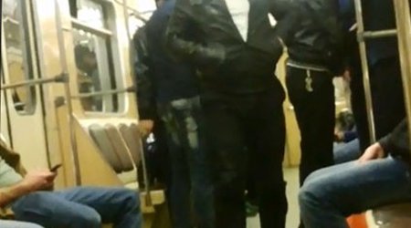 Bakı metrosunda növbəti geyim qalmaqalı — VİDEO