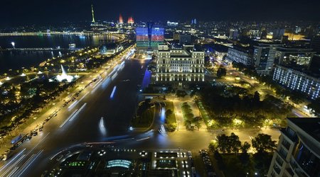 Баку стал самым популярным направлением для летнего отдыха среди россиян