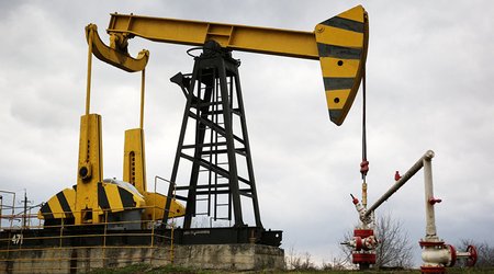 Нефть подорожала