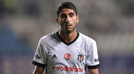 Beşiktaş" erməni futbolçusunu icarəyə verib