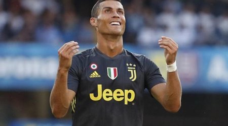 Ronaldu jurnalisti yamsıladı – VİDEO