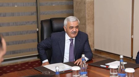 Rövnəq Abdullayev cüdoçularla görüşüb