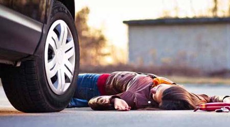 Bakıda avtobus evin tək qızını vurub öldürdü (VİDEO)
