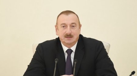 Ильхам Алиев надеется, что Пашинян выведет войска из Карабаха