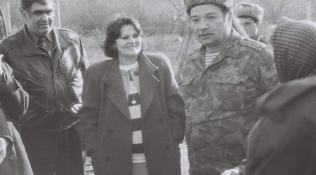 Amaliya Pənahova Horadiz əməliyyatından az öncə cəbhədə - 1993-cü il - FOTO