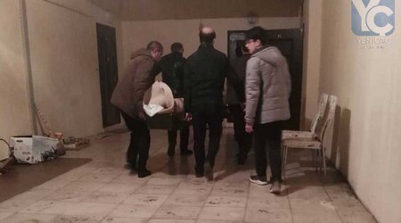 Azərbaycanlı müğənni ilə vida mərasimindən - FOTO/VİDEO