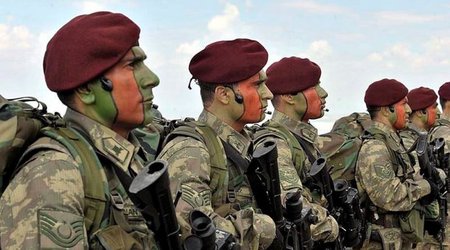 Kimdir bu "Bordo Bereliler”? - Soyuqda donmayan,güllə ilə savaşan,hətta komandirini güllələyə bilən yenilməzlər