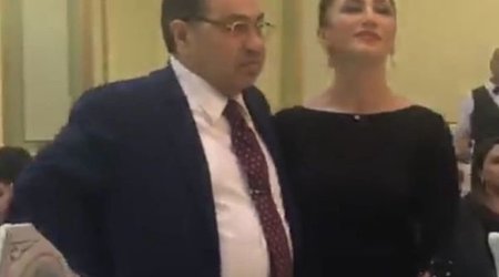 Abel Məhərrəmov toyda “Yallı” oynadı - VİDEO