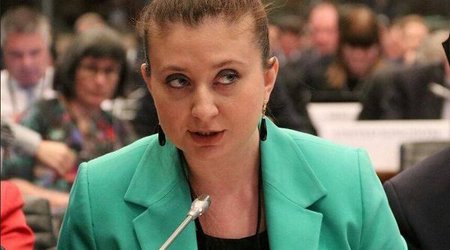 Азербайджанский депутат подняла вопрос о ранних браках в ПАСЕ