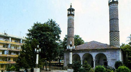 Azerbaijani hostage transferred from Shusha to Armenia 