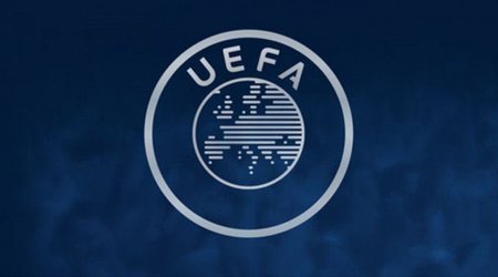 УЕФА оштрафовал «Арсенал» за инцидент в матче с «Карабахом»