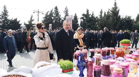 Ильхам Алиев и Первая леди в празднестве по случаю Новруза