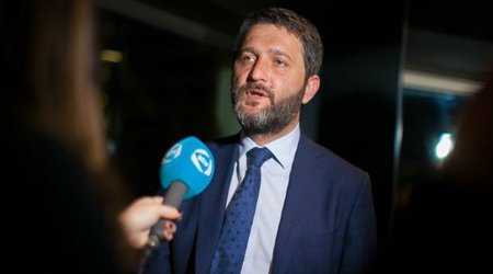"De, gəlsin"in aparıcısı Aydın Xırdalanlıdan — DANIŞDI