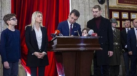 Əkrəm İmamoğluya cinayət işi açıldı - Anıtqəbiri ziyarət etdiyi üçün - VİDEO
