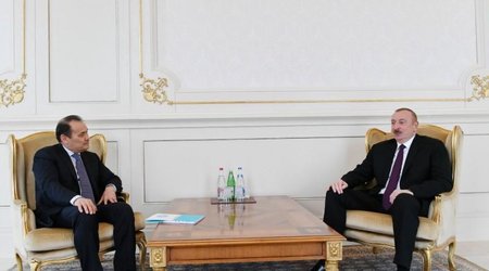 Ильхам Алиев принял генсека Совета сотрудничества тюркоязычных государств