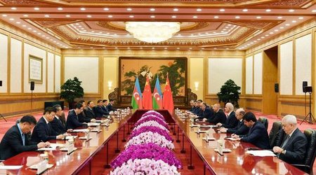 Ильхам Алиев встретился с Си Цзиньпином - ФОТО