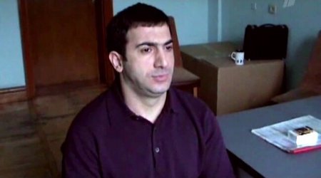 Rövşən Lənkəranskinin gizli qalan videosu: Onu tutan polisə nə dedi... - VİDEO