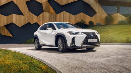 Yeni Lexus UX artıq Azərbaycanda - FOTOLAR