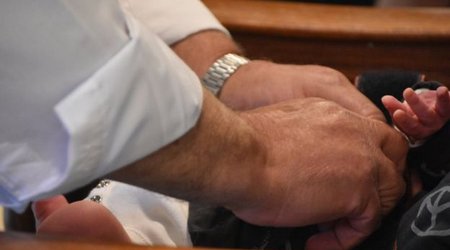 "Oğlum sünnət olunduqdan sonra özünü öldürüb" - FOTOLAR