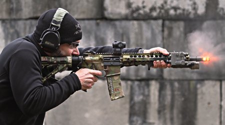 Армяне открыли огонь